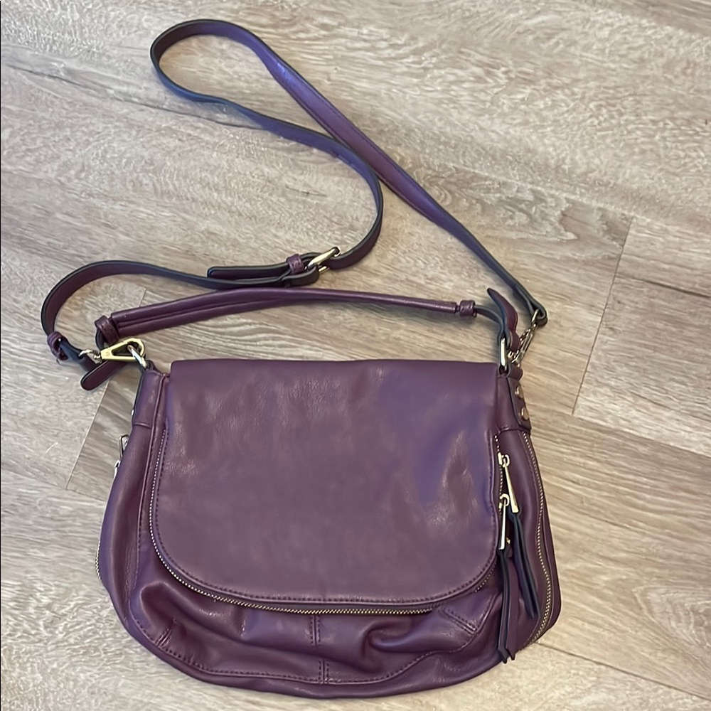 Moda Luxe Crossbody Bag